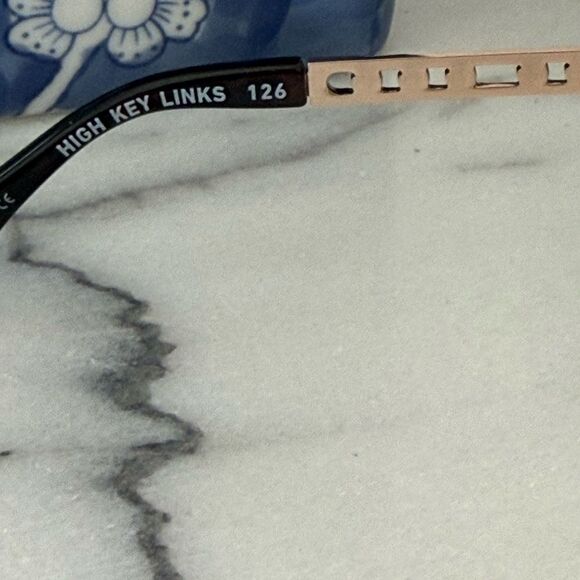 NWOT Quay Australia HIGH KEY LINKS Purple Gradient Aviator Sunglasses - Picture 6 of 7